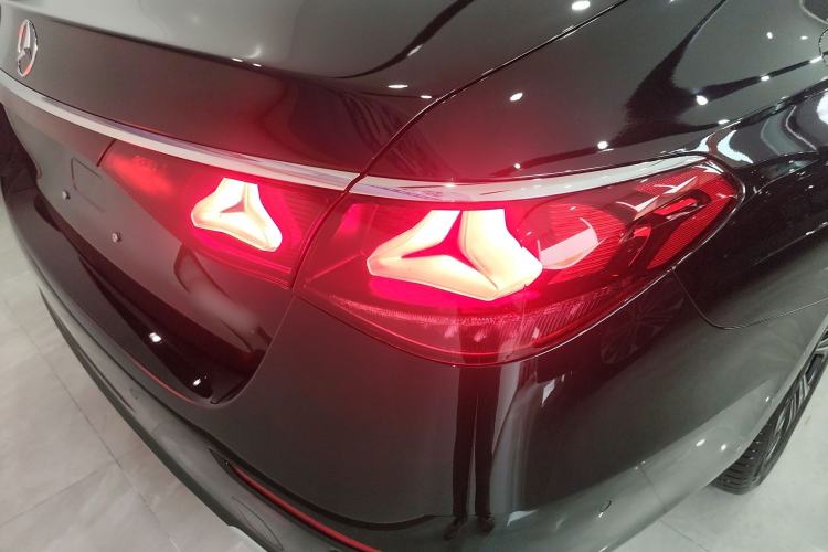 Used Mercedes-Benz E-Class 2025 Facelift E 300 L Luxury Edition