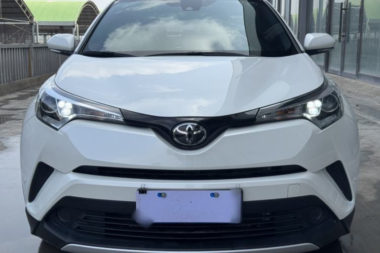 Used Toyota IZOA 2020 2.0L Enjoy Edition
