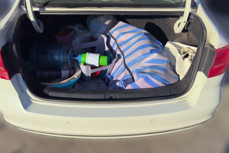 Used Volkswagen Bora 2016 1.6L manual Comfort trim level
