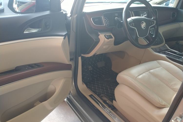 Used Buick GL8 2018 28T Prestige Version China VI Standard