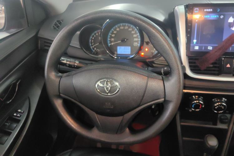 Used Toyota YARiS L 2016 Revised 1.5E CVT Charming Edition
