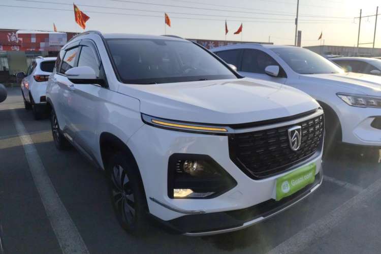 Used Baojun 530 2021 Global Car Anniversary Edition 1.5T Manual Prestige Model 6 Seats
