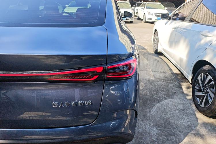 Used BYD Seal 06 New Energy 2024 DM-i 120KM Luxury Model
