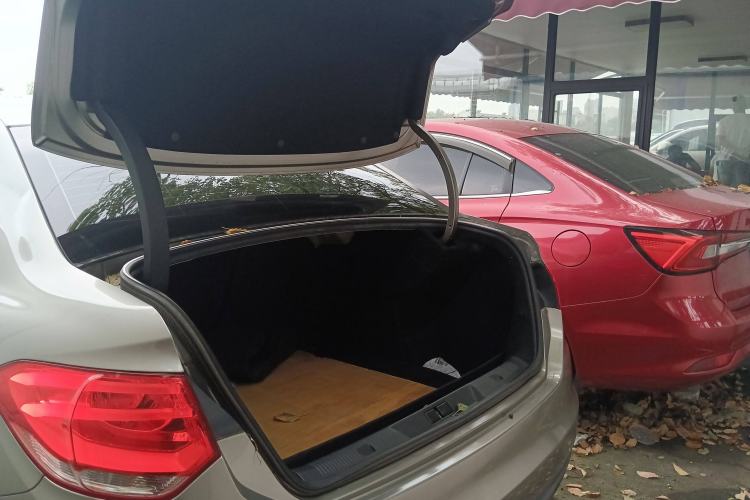 Used Citroen C4L 2015 1.8L Automatic Luxury Edition
