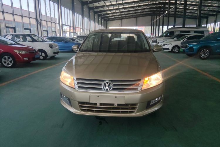 Used Volkswagen Santana 2013 1.6L Automatic Comfort Edition
