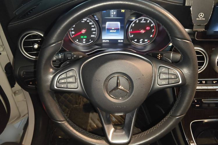 Used Mercedes-Benz GLC 2019 GLC 260 L 4MATIC Dynamic Model
