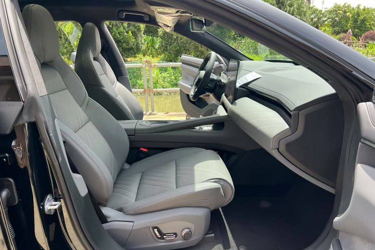 Used Zeekr 001 2025 WE Edition 95 kWh All-Wheel Drive
