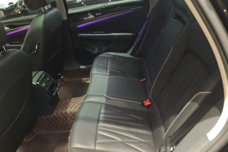 Used Volkswagen Passat 2022 330TSI Luxury Edition
