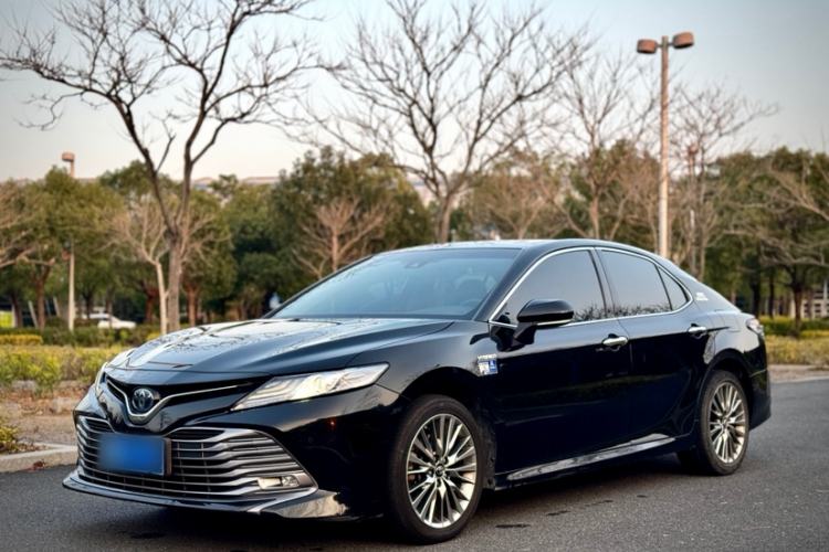 Used Toyota Camry 2019 Revised Version Dual-Engine 2.5 HG Luxury Edition
