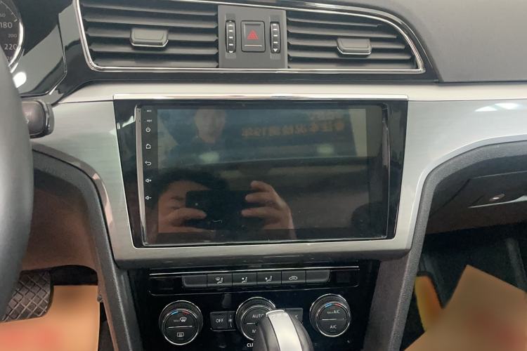 Used Volkswagen Lamando 2017 280TSI DSG Comfort Edition
