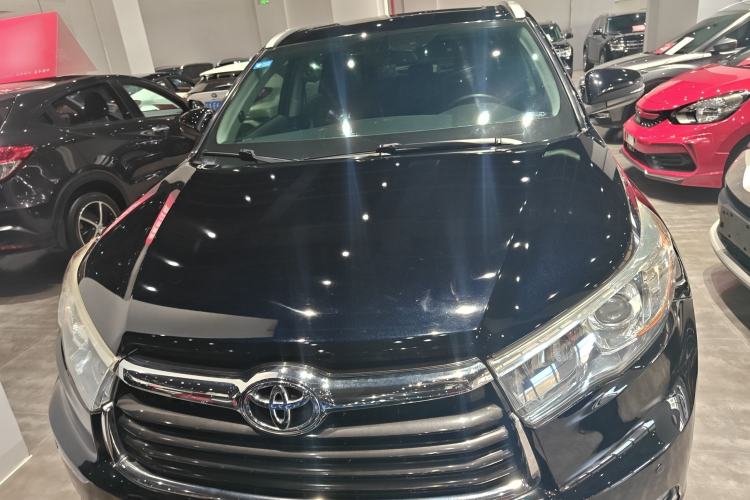 Used Toyota Highlander 2017 2.0T Four-Wheel Drive Luxury Edition 7 Seats
