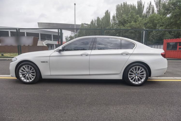 Used BMW 5 Series 2014 525Li Luxury Design Package
