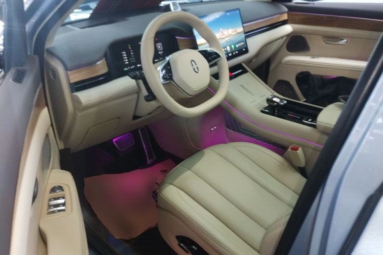 Used Hima AITO M7 2024 1.5T Intelligent Driving 4WD Max Edition 5 Seats
