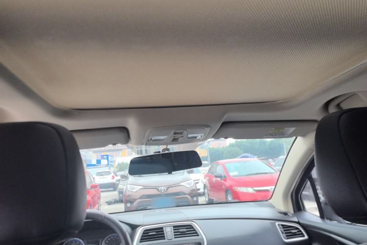 Used Suzuki S-Cross 2014 1.6L CVT Four-Wheel Drive Luxury Version
