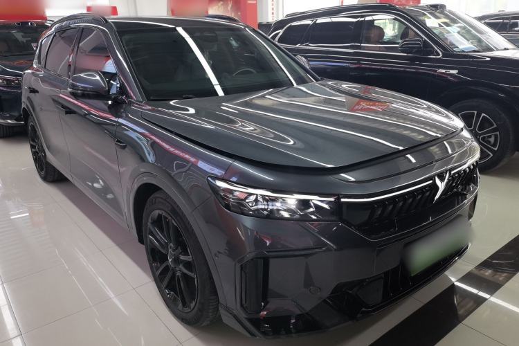 Used VOYAH FREE 2025 318 259 km All-Wheel-Drive Exploration Edition
