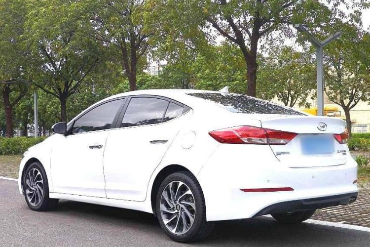 Used Hyundai Elantra 2020 1.4T Dual-Clutch Xuan Dong · Dynamic Version
