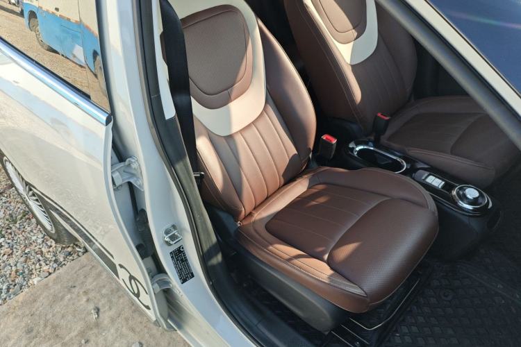 Used Wuling Bingo 2023 333 km Lingxi Connected Version
