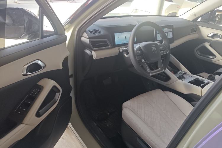 Used BYD Yuan UP 2024 301KM Leading Edition
