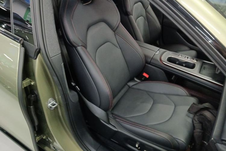 Used Xiaomi Auto SU7 2024 Rear-Drive Long-Range Intelligent Driving Version
