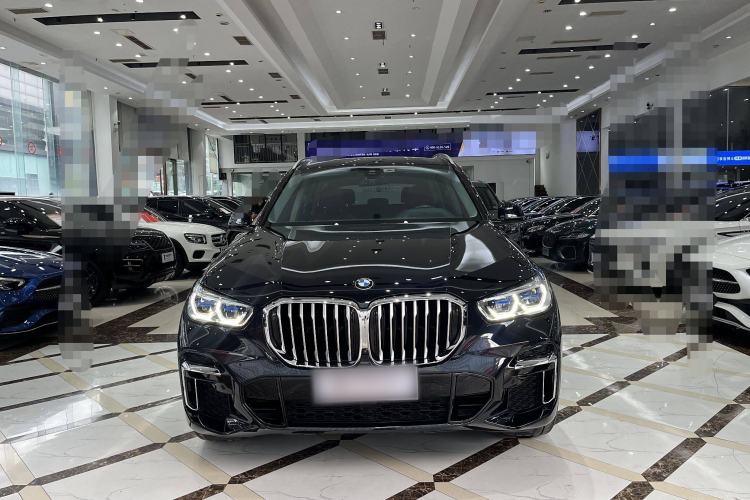 Used BMW X5 2022 Restyled xDrive 30Li Luxury Version M Sport Package