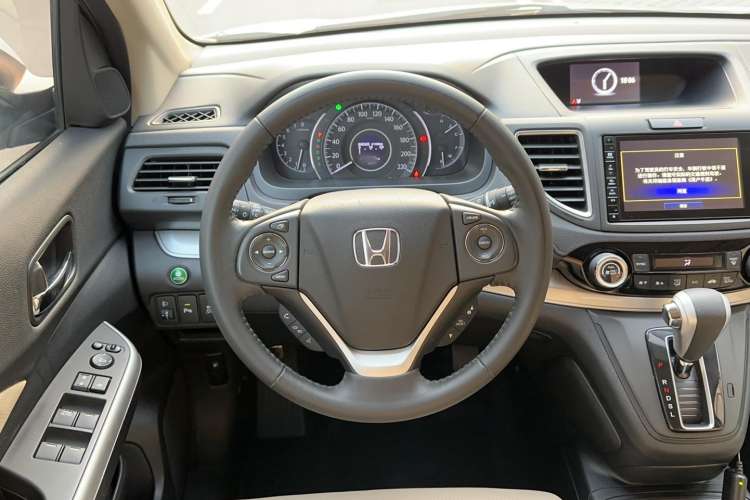 Used Honda CR-V 2015 2.4L four-wheel drive luxury version
