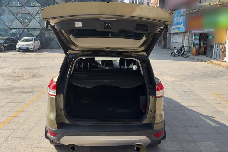 Used Ford Kuga 2015 2.0L GTDi Four-Wheel Drive Prestige Model
