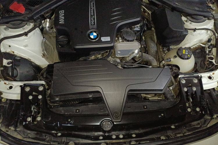 Used BMW 3 Series GT 2014 320i Design Package Model