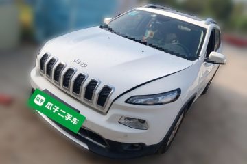 Used Jeep Cherokee 2016 2.0L Superior Edition
