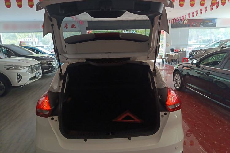 Used Ford Focus 2018 Hatchback Classic 1.6L Automatic Trendy SmartDrive Edition