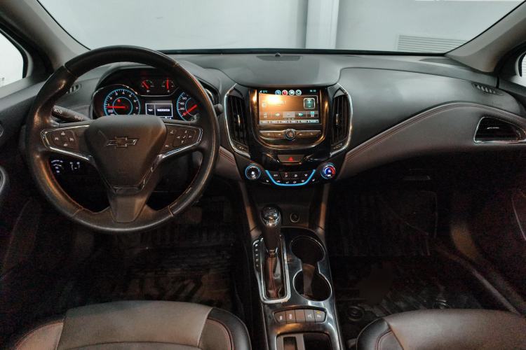 Used Chevrolet Cruze 2018 Redline 330T Dual-Clutch Flagship Edition
