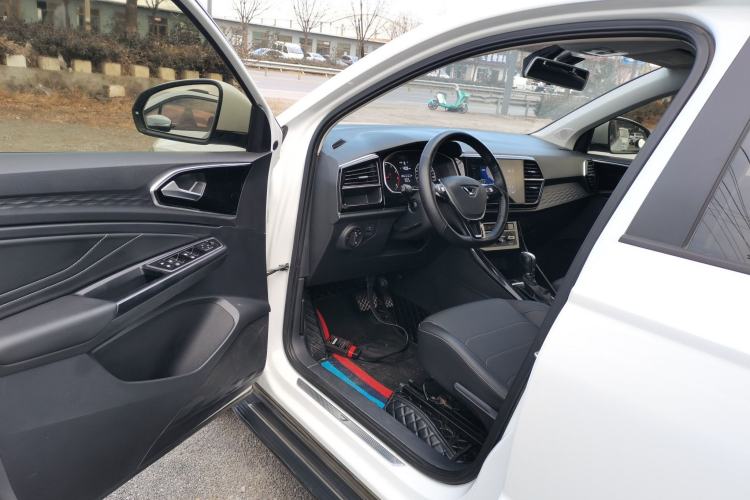 Used Jetta VS5 2022 280TSI Automatic Enjoyment Pro Trim
