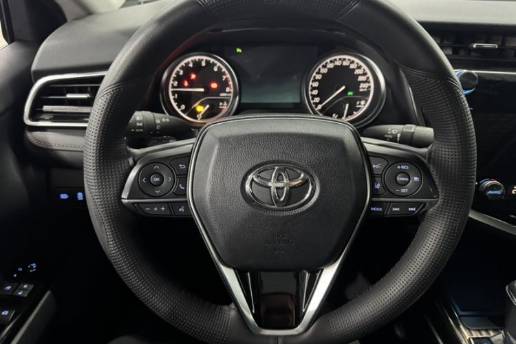 Used Toyota Camry 2019 Revised Version 2.5G Luxury Edition
