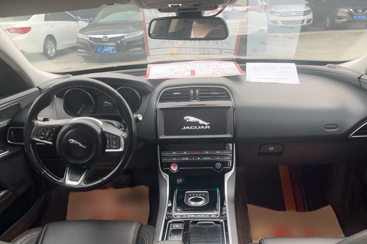 Used Jaguar XEL 2019 2.0T 200 PS Luxury Edition
