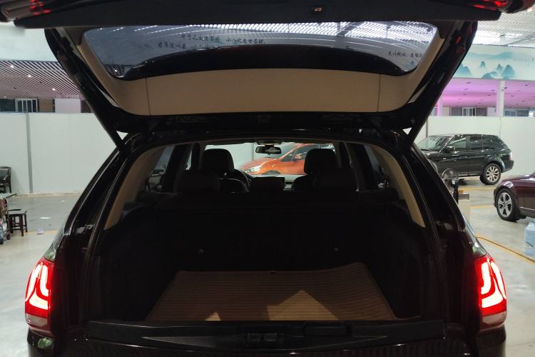 Used BMW X5 2015 xDrive28i
