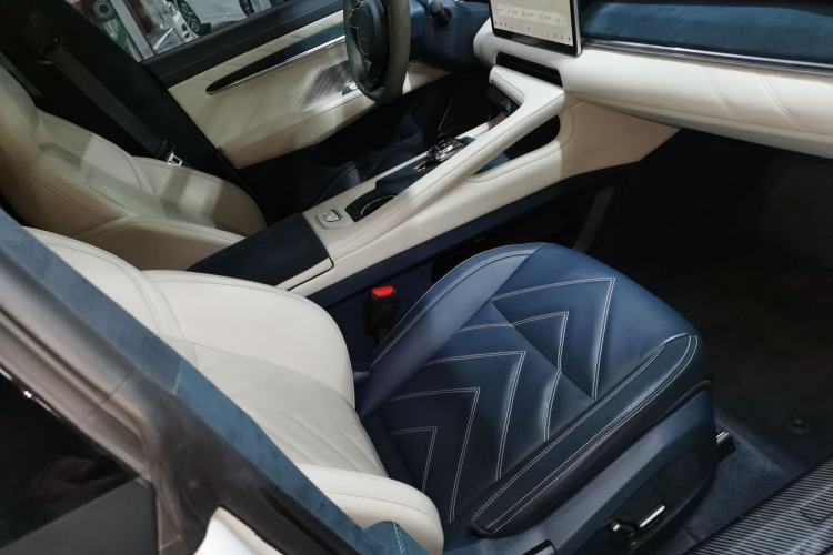 Used Zeekr 001 2022 Ultra-Long Range Dual-Motor YOU Version