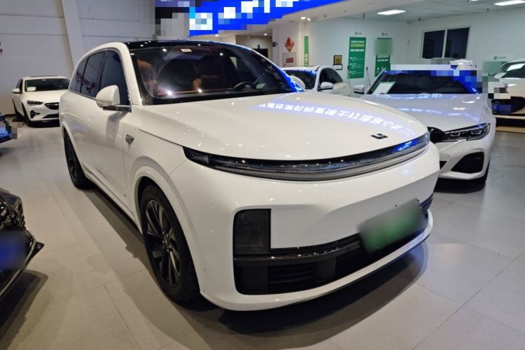 Used Li Auto L7 2023 Pro Model
