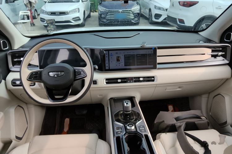 Used Geely Auto icon 2023 1.5TD Chocolate Smoothie Edition
