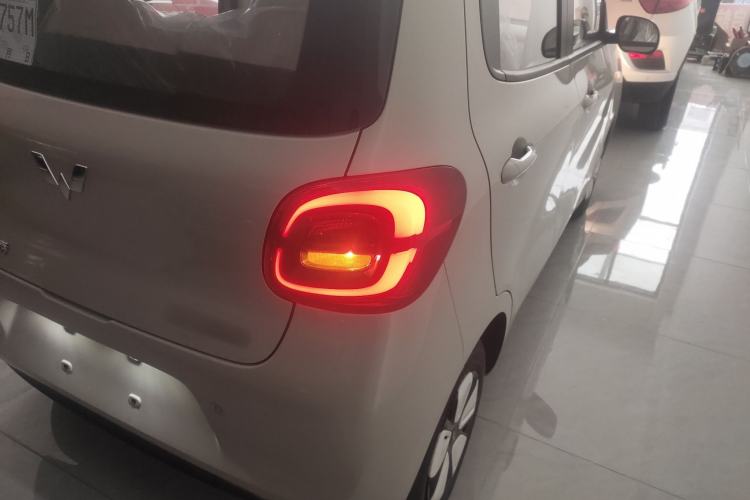 Used Wuling Hongguang MINIEV 2025 Four-Door Version Advanced Edition