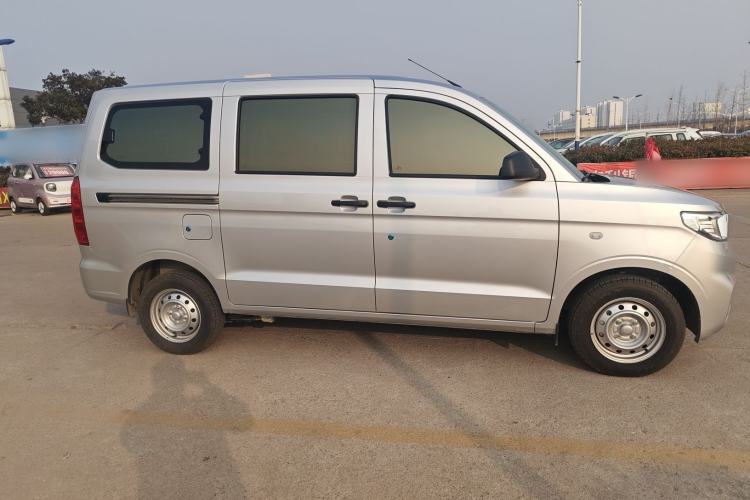 Used Wuling Hongguang V 2022 1.5L Jingqu Edition Electric-Assist LAR
