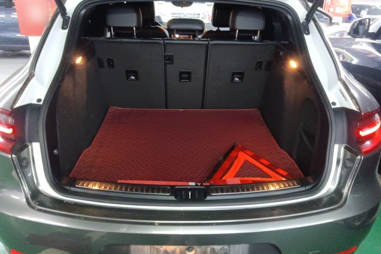 Used Porsche Macan 2017 Macan 2.0T
