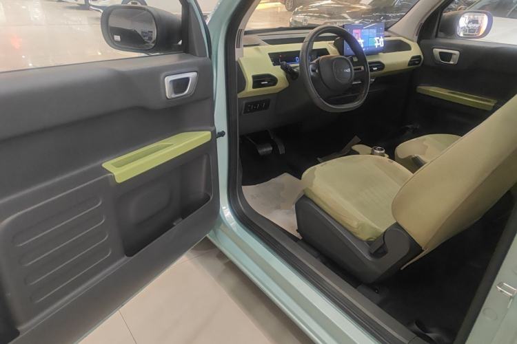 Used  Panda 2023 Panda Mini 120km Super Cute Bear
