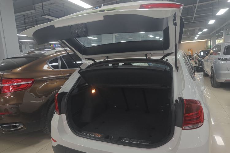 Used BMW X1 2015 sDrive18i Fashion Upgrade Edition
