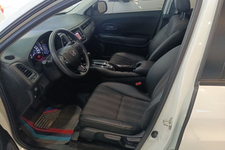 Used Honda Vezel 2017 1.8L CVT Front-Wheel Drive Pioneer Edition