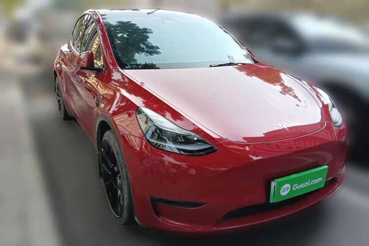 Used Tesla Model Y 2022 Long-Range All-Wheel-Drive Version