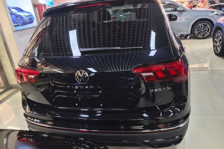 Used Volkswagen Tiguan L 2024 Outstanding Model 330TSI Automatic Two-Wheel Drive Longteng Edition
