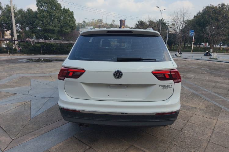 TDK.VehicleDetails.img