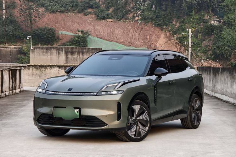 Used Lynk & Co 08 EM-P 2023 220km All-Wheel-Drive Performance Halo
