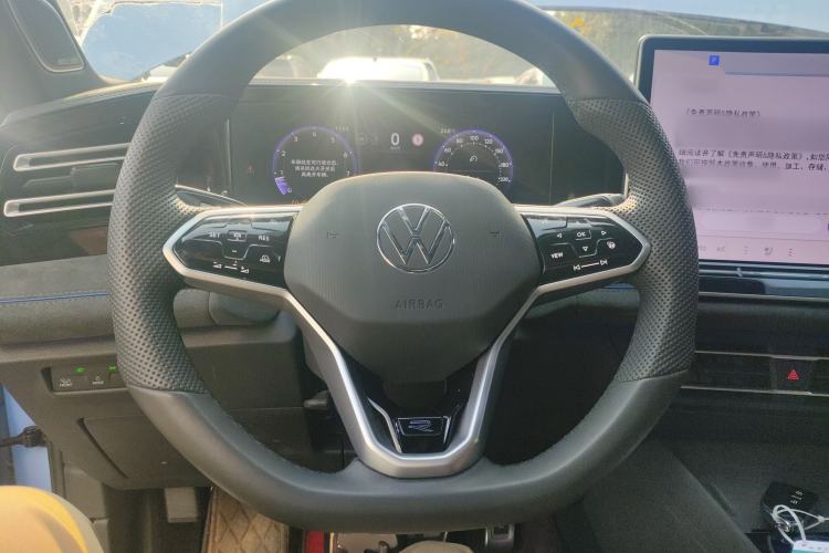 Used Volkswagen Tiguan L 2024 PRO 380TSI Four-Wheel Drive R-Line Prestige Edition