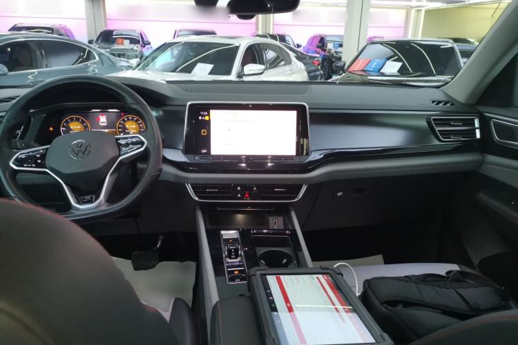 Used Volkswagen Teramont X 2021 330TSI Two-Wheel-Drive Luxury Edition