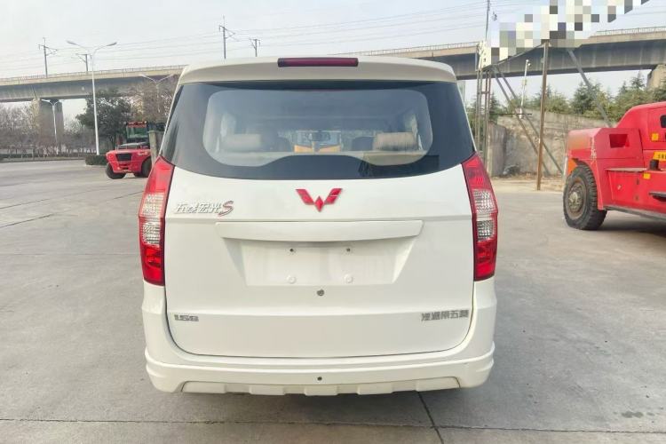 Used Wuling Hongguang 2014 1.5L S Standard Version
